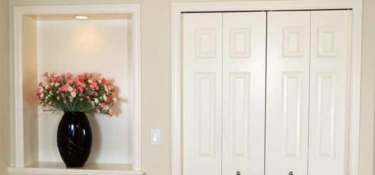 residential closet door repair in Firebaugh